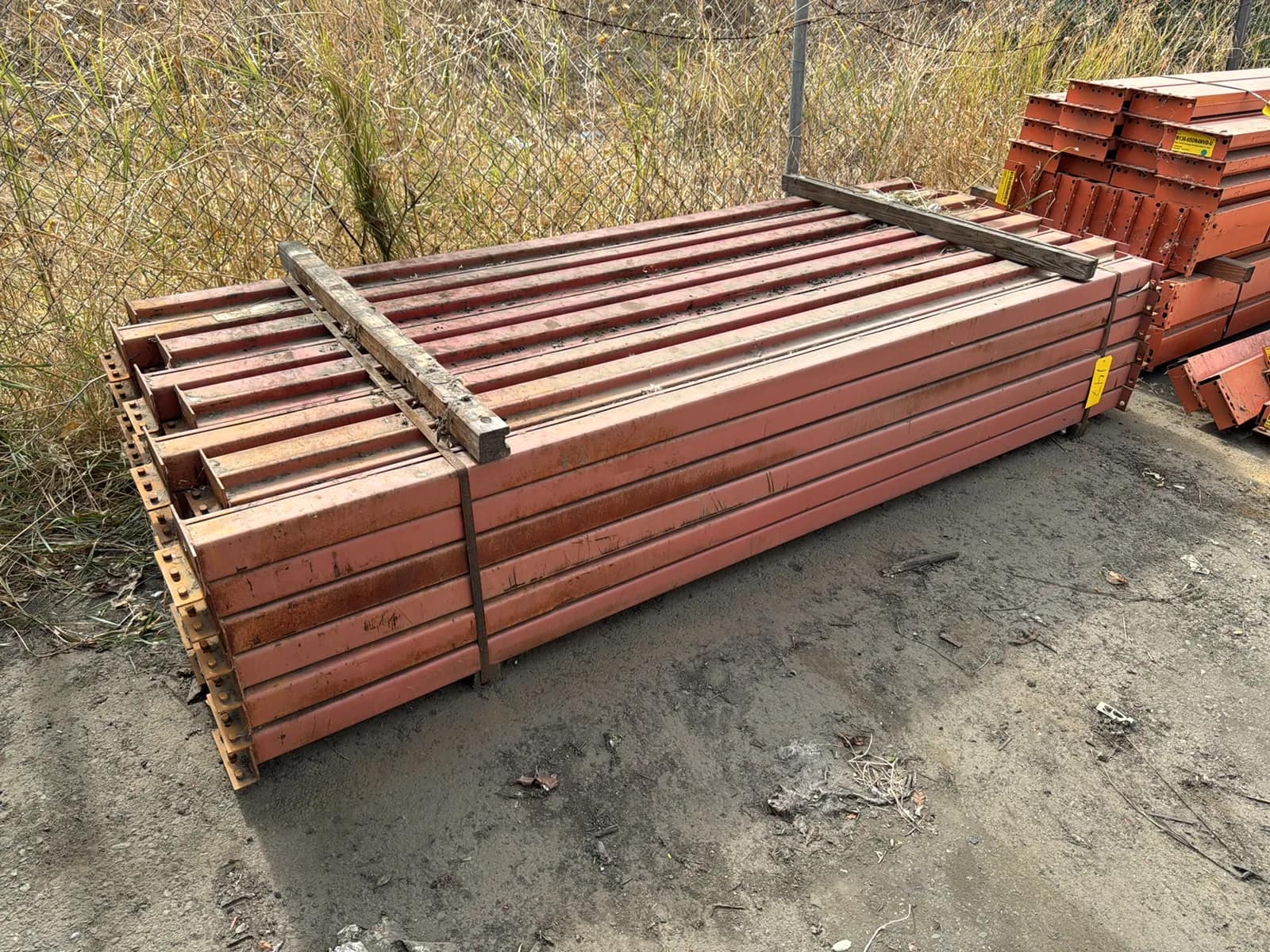 (48) 106” Pallet Racking Crossmembers, photo 2 of 5