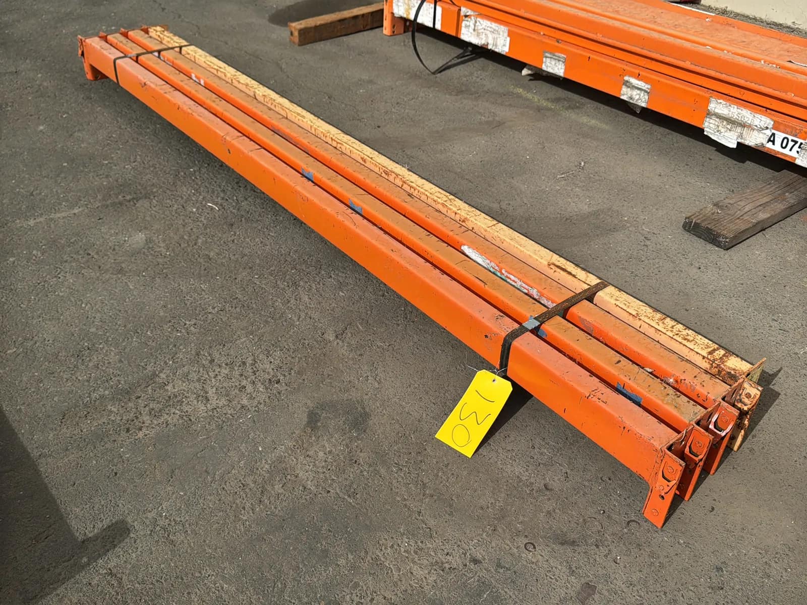 (4) 96” Pallet Racking Crossmembers, photo 1 of 5