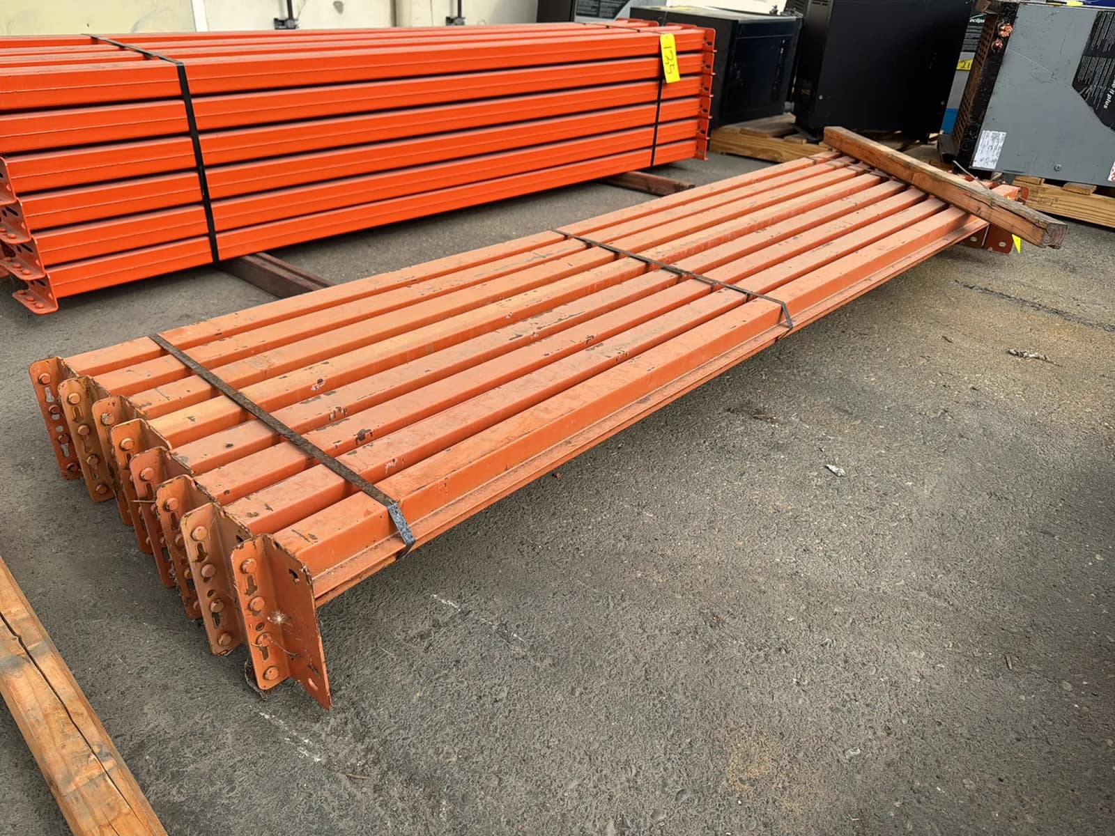 8-96-pallet-racking-crossmembers-da4bb4