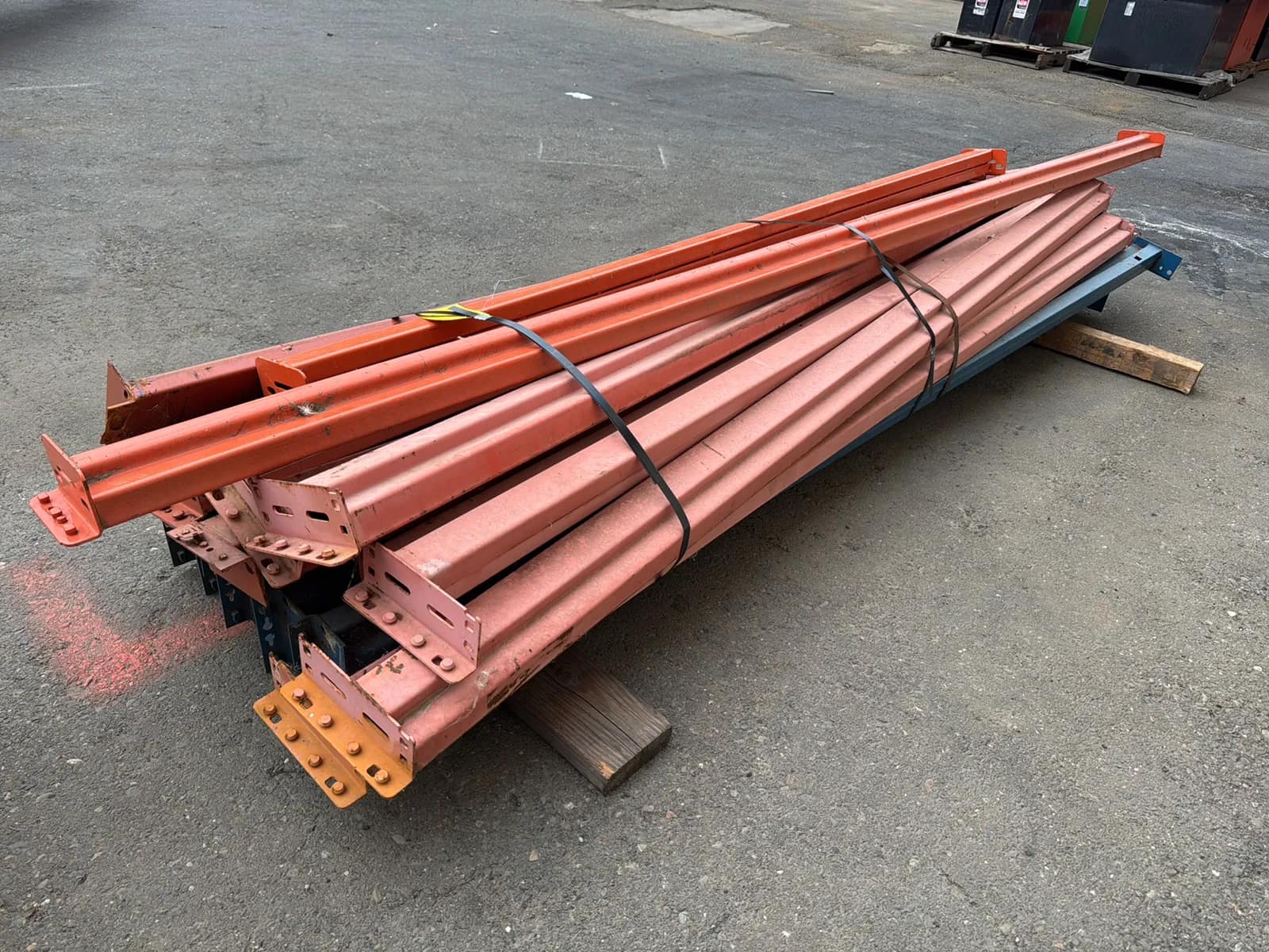 20-assorted-pallet-racking-crossmembers-96-108-132-e29c41