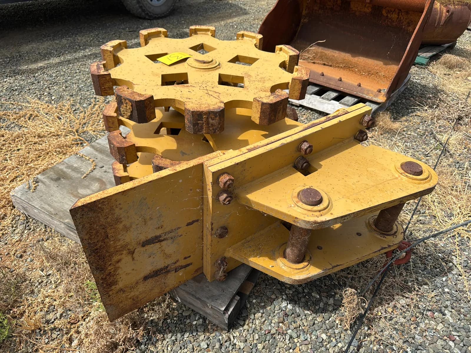 american-compaction-3-wheel-compacting-roller-f2494b