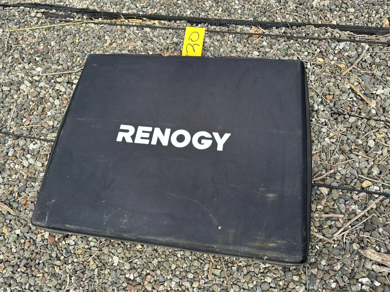 renogy-portable-solar-panel-6c0827