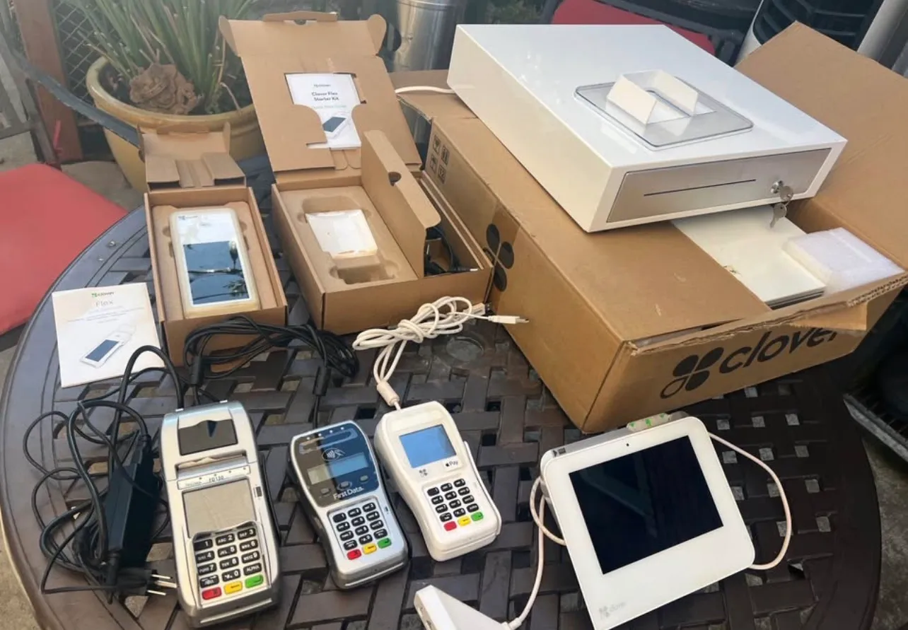 clover-point-of-sale-system-with-accessories-and-payment-terminals-f34d81