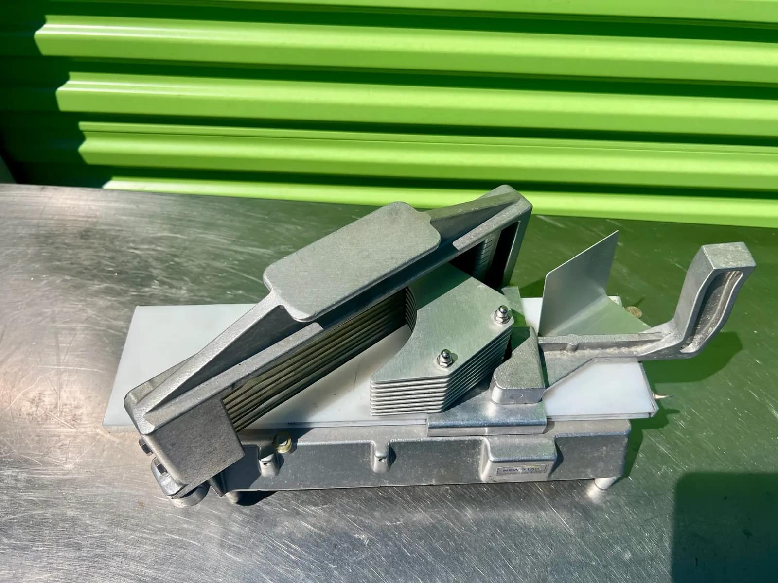 Commercial Tomato / Onion Vegetable Slicer, photo 3 of 8