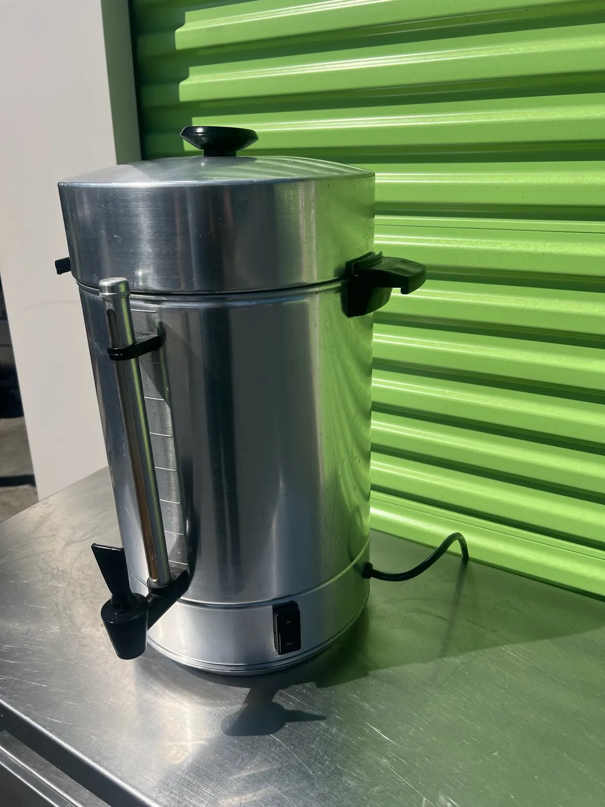 Commercial Stainless Steel Coffee Urn With Spigot, photo 2 of 4