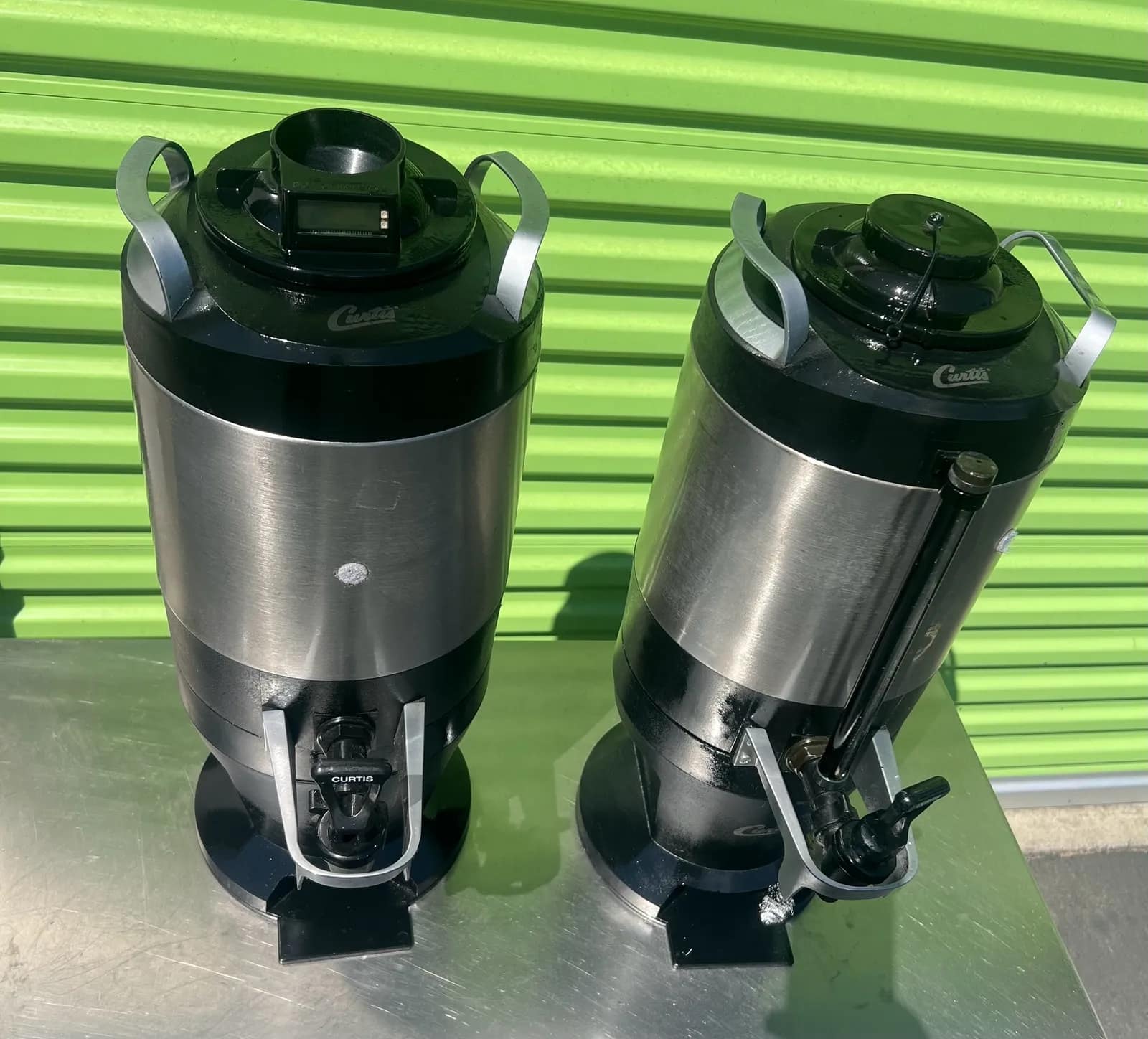 Curtis Commercial Dual Coffee Urn Set, photo 4 of 8