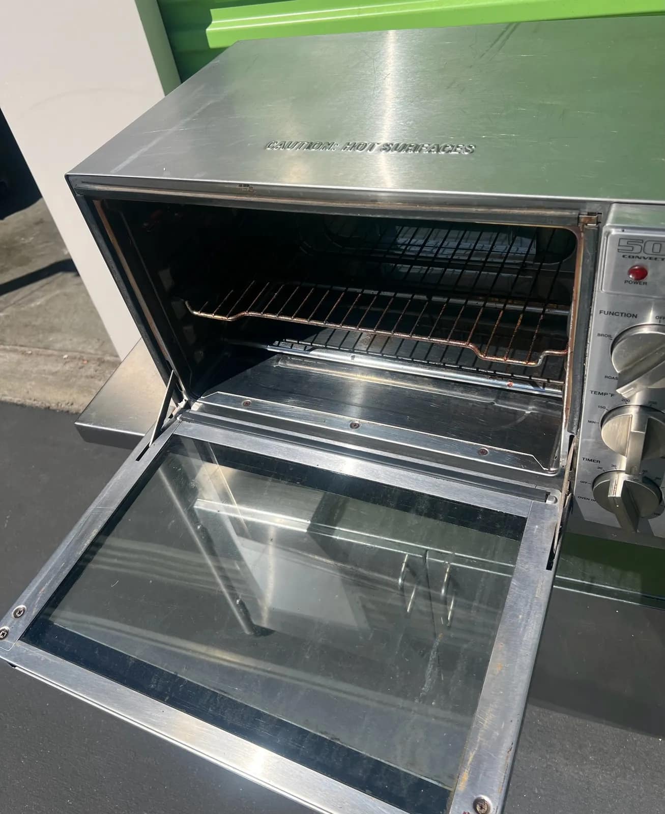 Commercial Waring Countertop Convection Oven Model WCO500, photo 8 of 11