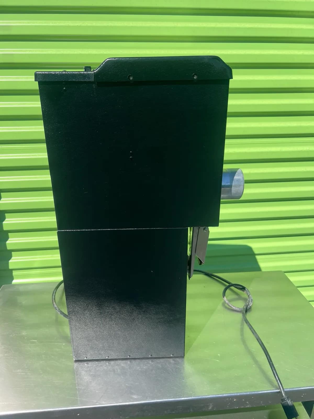 Bunn Coffee Grinder With Fresh Ground Coffee Dispenser, photo 5 of 9