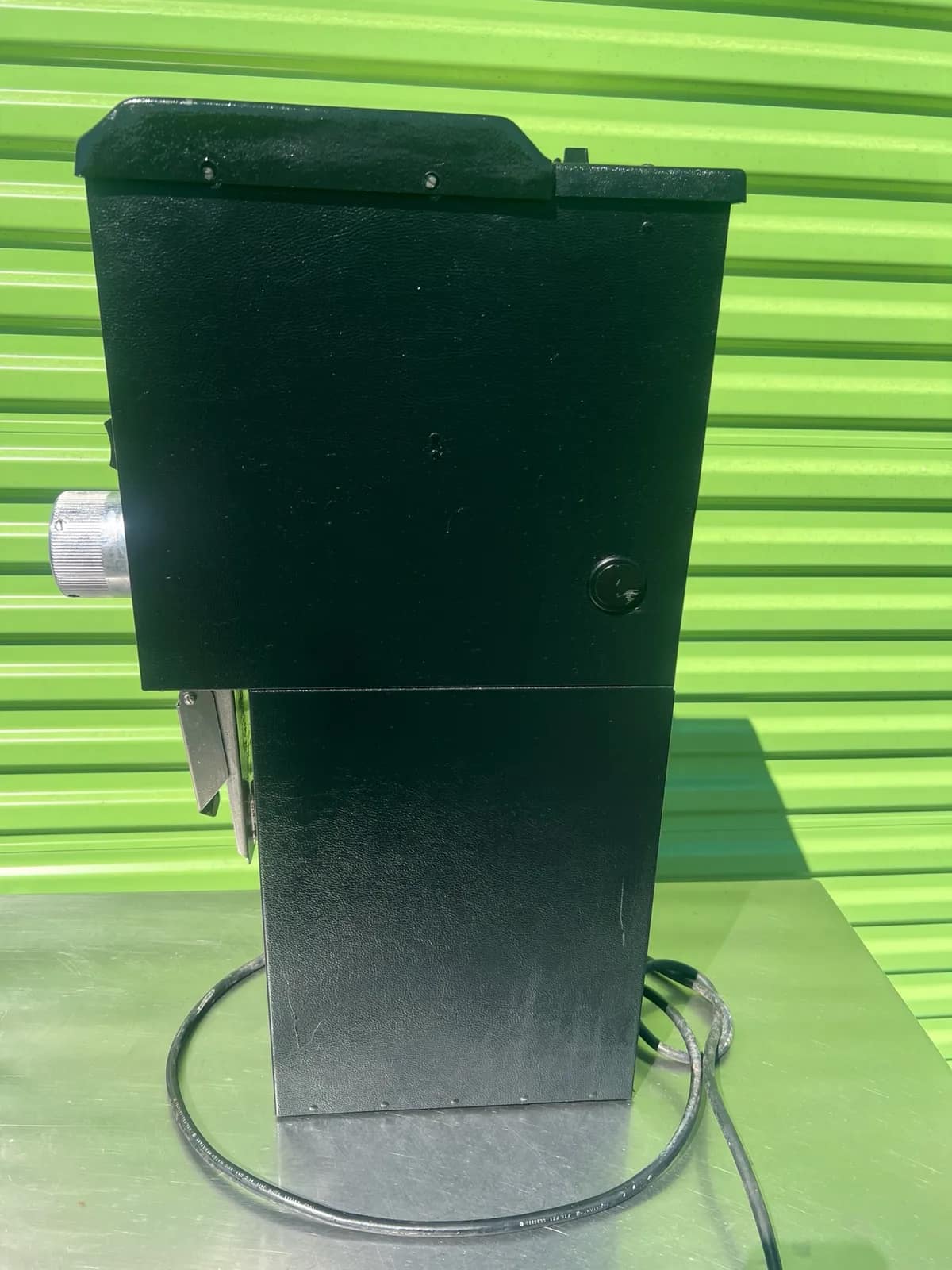 Bunn Coffee Grinder With Fresh Ground Coffee Dispenser, photo 6 of 9