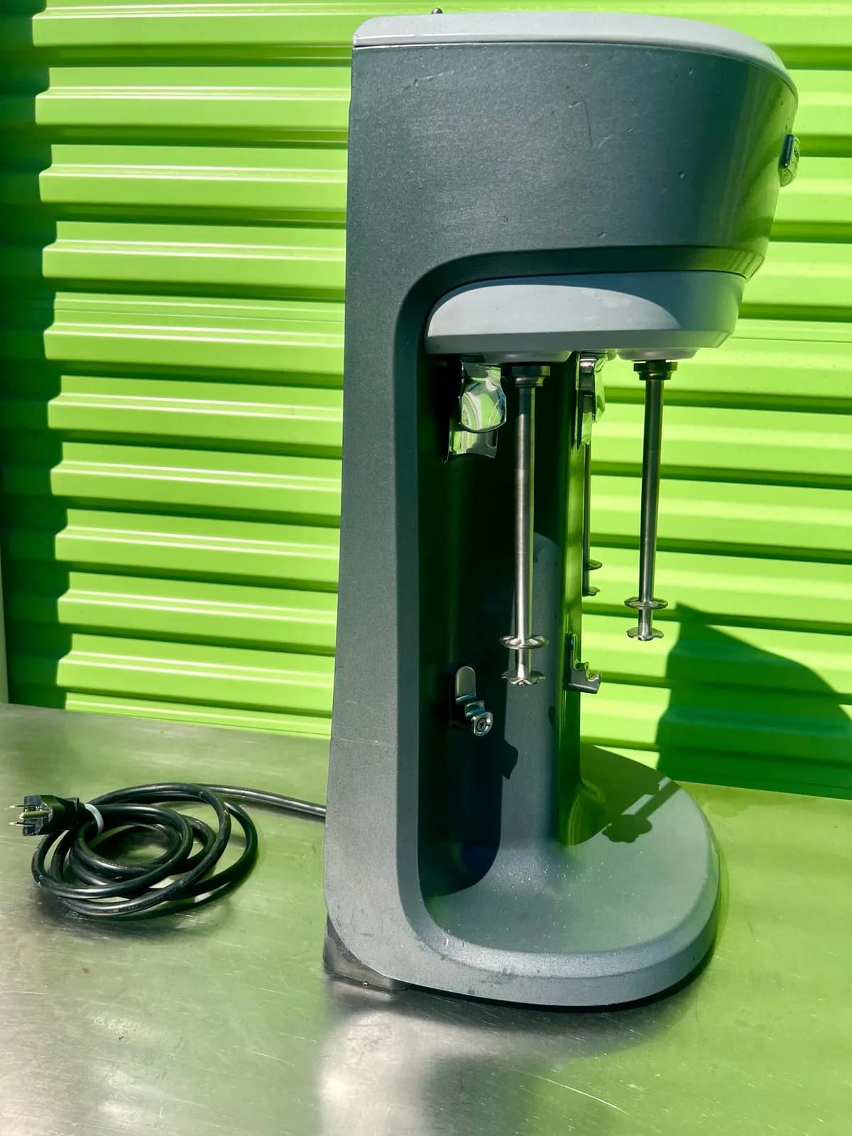 Hamilton Beach Triple Spindle Drink Mixer, photo 6 of 10
