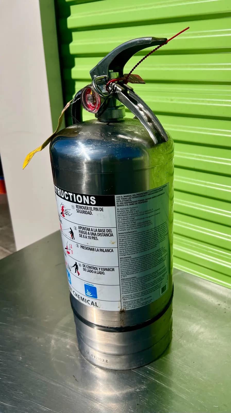 Wet Chemical Fire Extinguisher With Instructions, photo 2 of 4