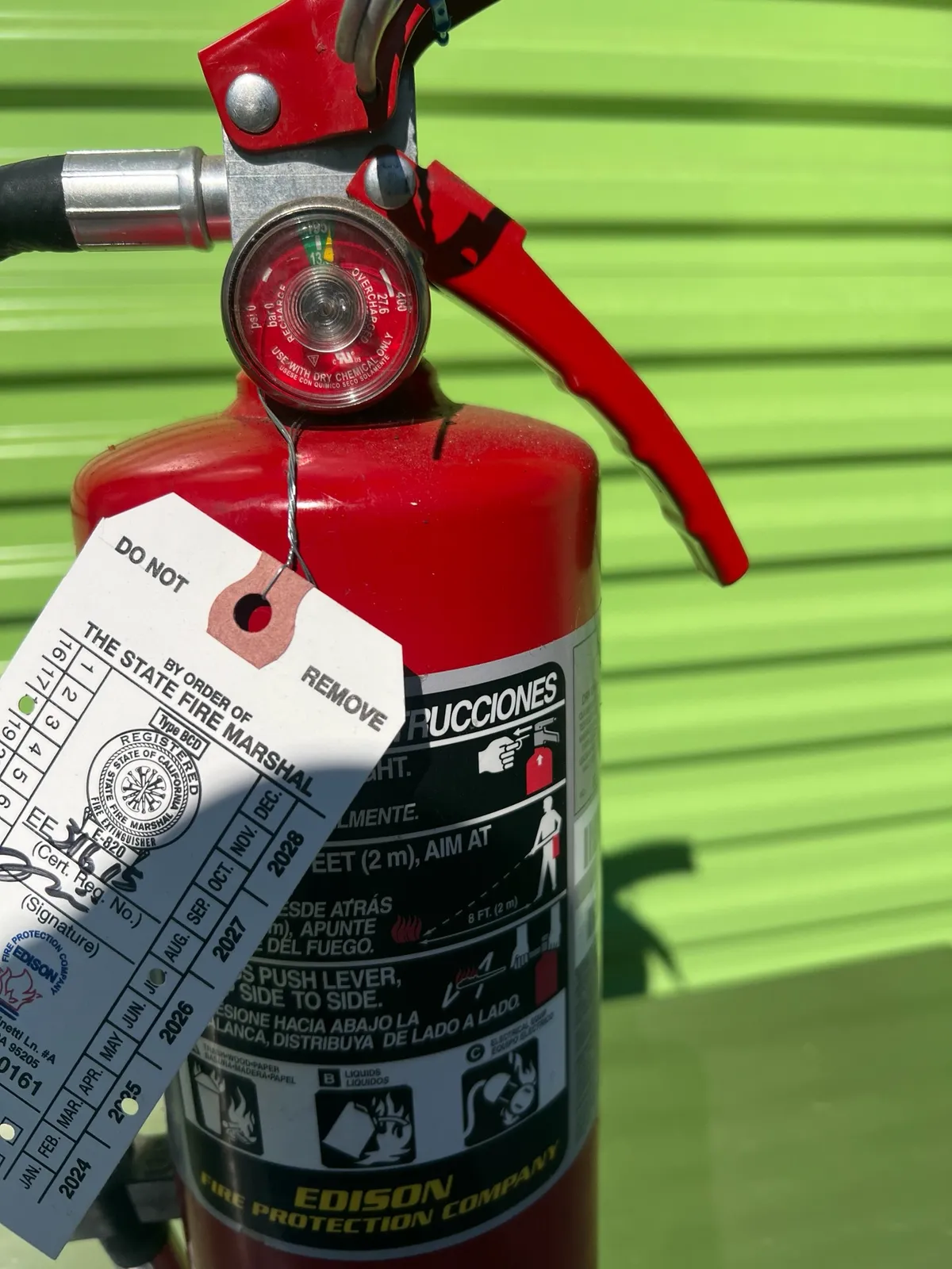 (2) Fire Extinguishers: Wet Chemical And Dry Chemical, photo 5 of 5