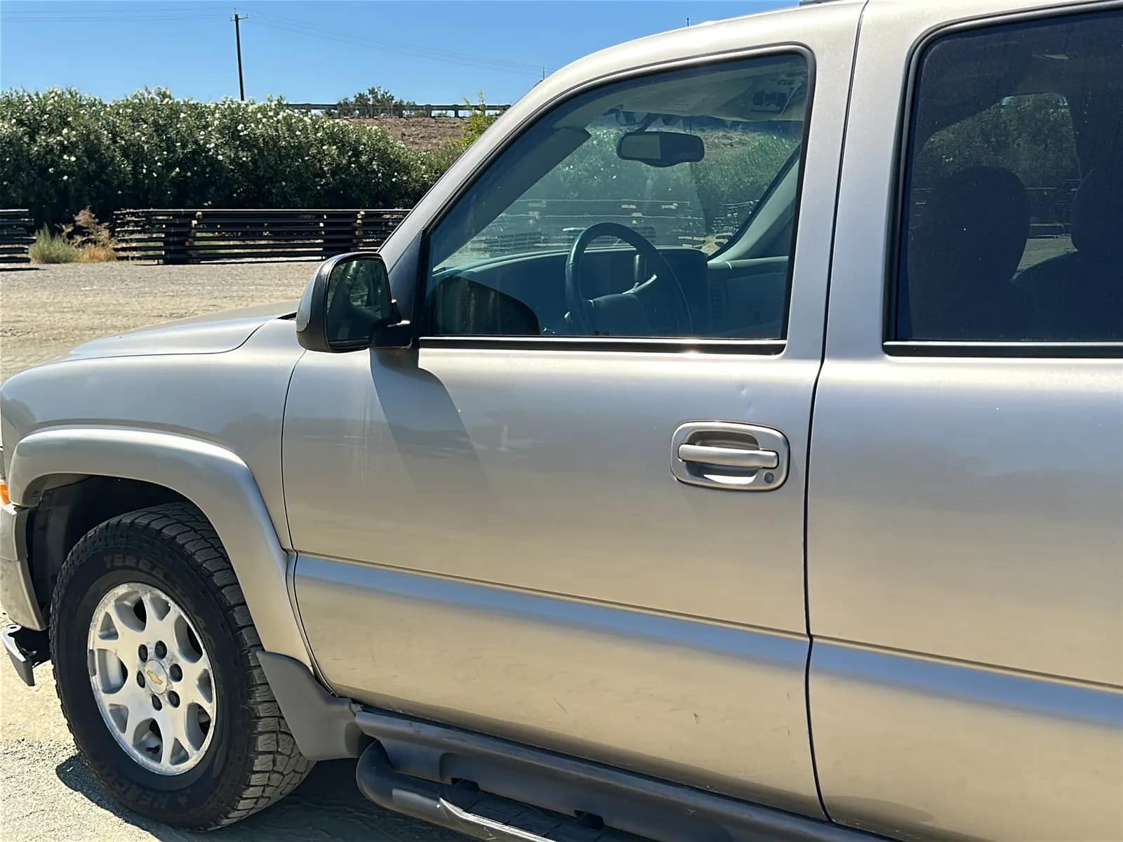 2001 Chevy Z71 Suburban, photo 27 of 69