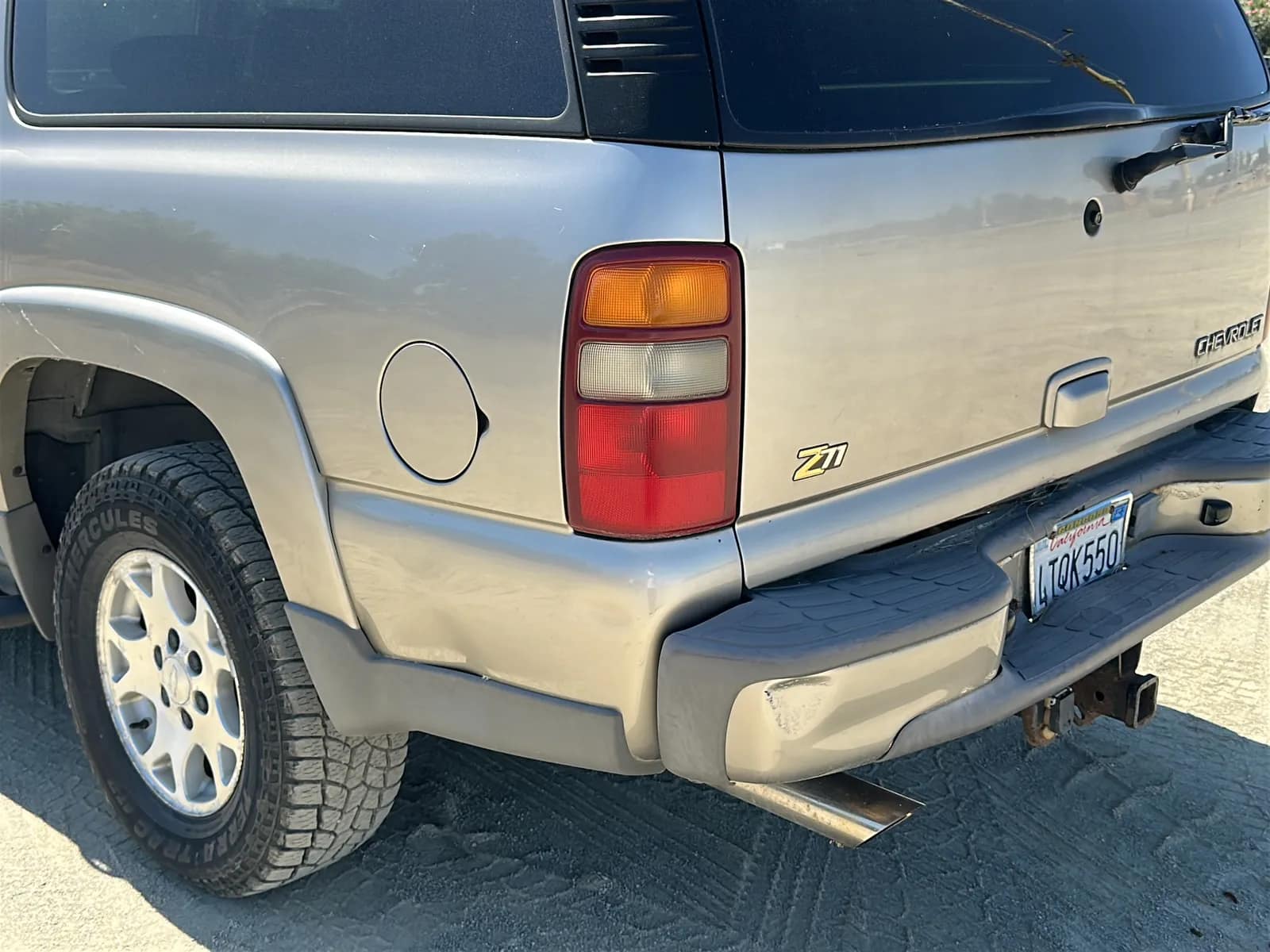 2001 Chevy Z71 Suburban, photo 23 of 69