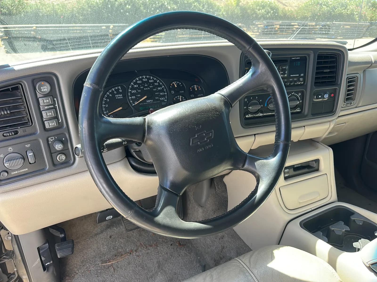 2001 Chevy Z71 Suburban, photo 34 of 69