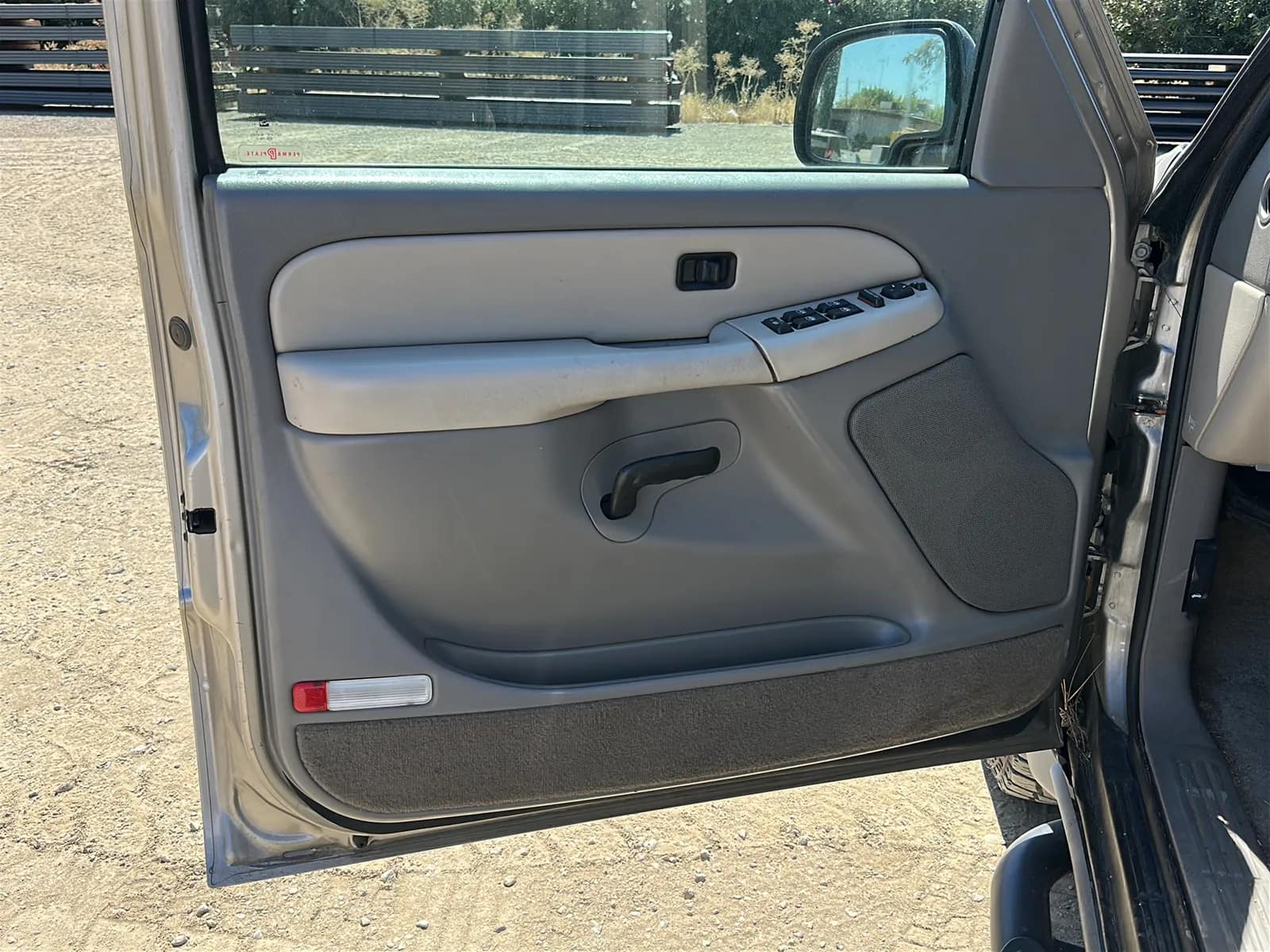 2001 Chevy Z71 Suburban, photo 29 of 69