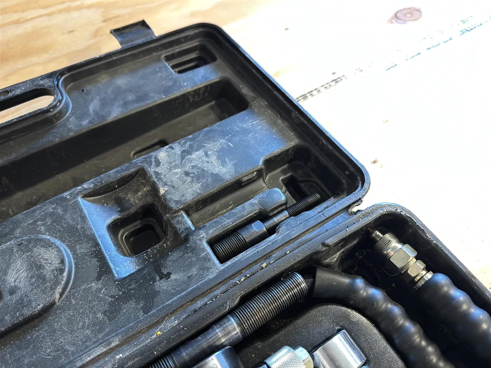 Pittsburgh Hydraulic Punch Driver Kit, photo 9 of 9