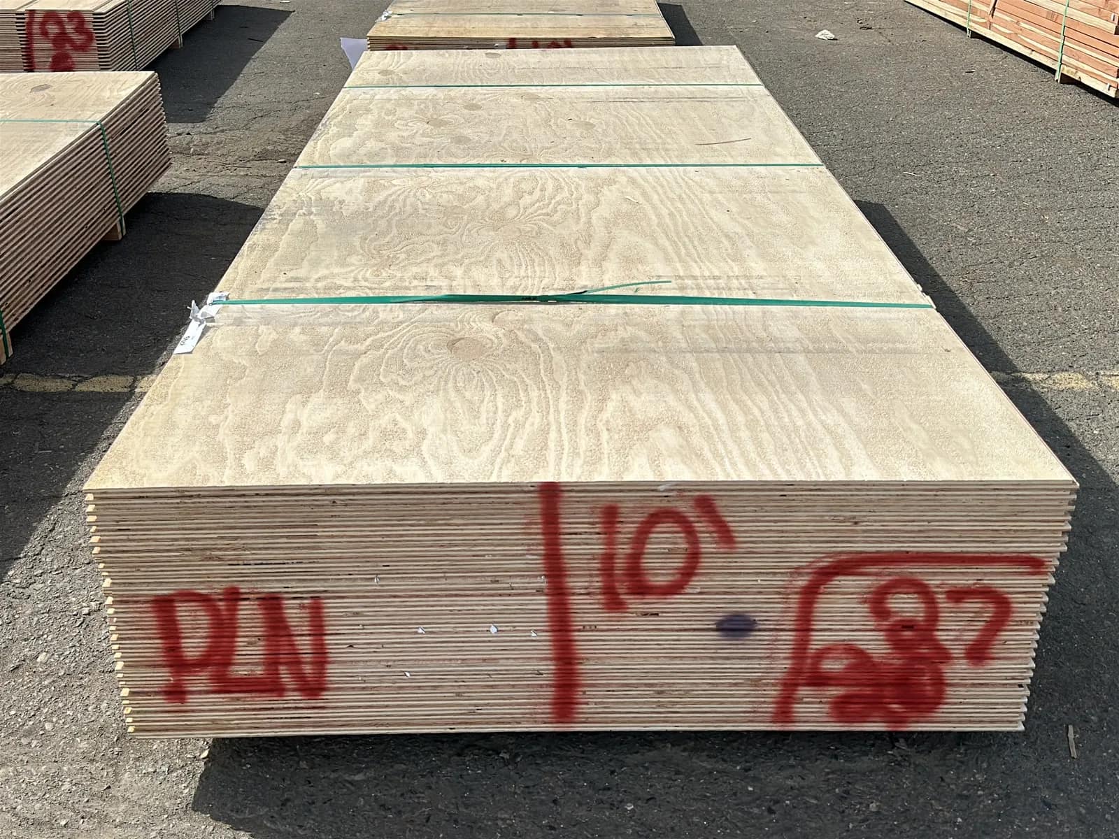 quantity-of-27-4x10-plain-fir-siding-sheets-58-mu1ozlpo