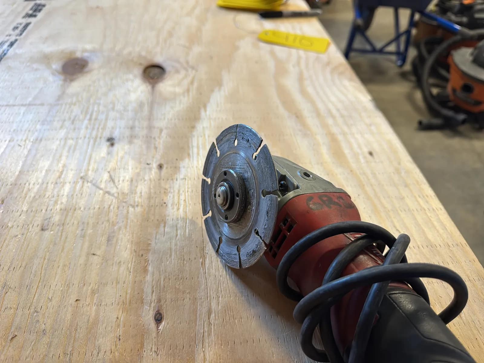 Milwaukee 4-1/2” Grinder With Bag, photo 5 of 5