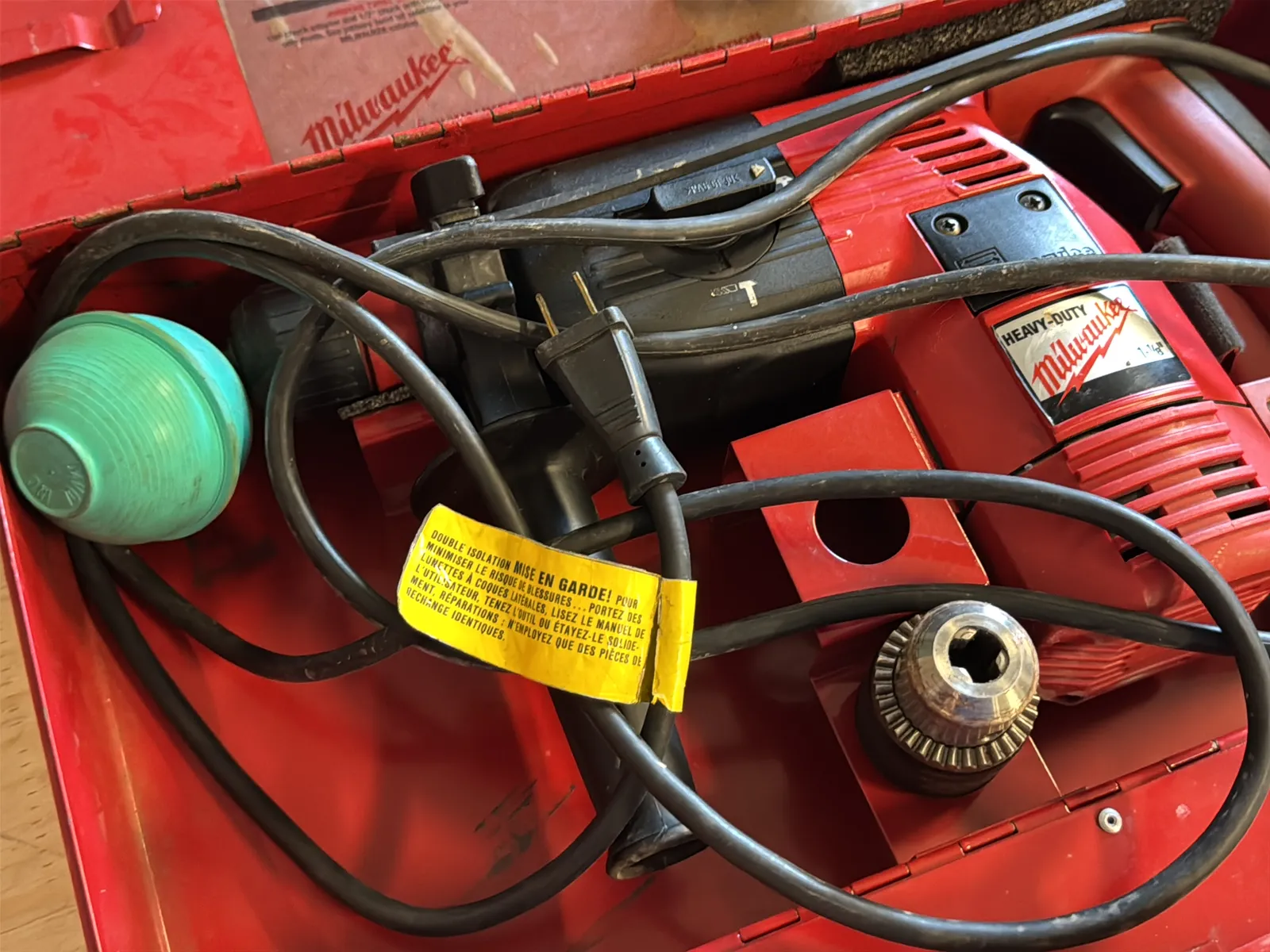 Milwaukee Heavy Duty 1-1/8” Rotary Hammer With Case, photo 4 of 9