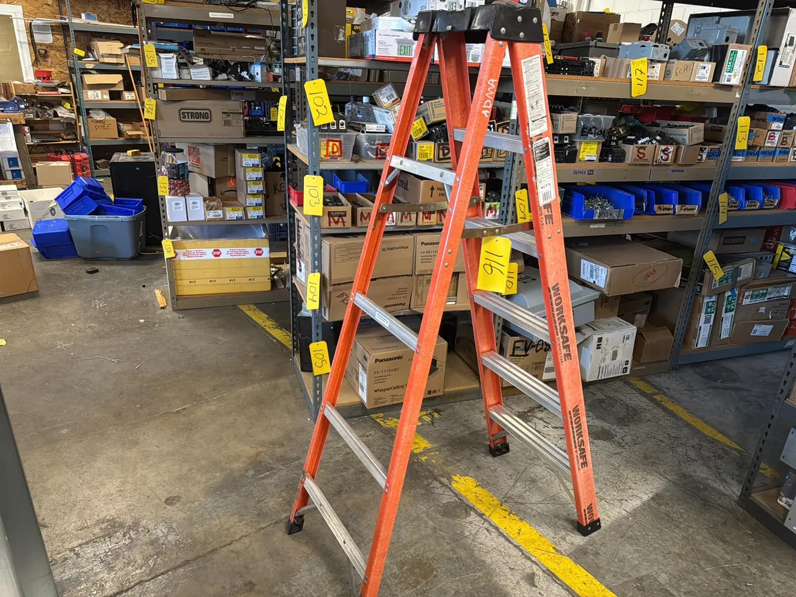 worksafe-6-folding-ladder-154138