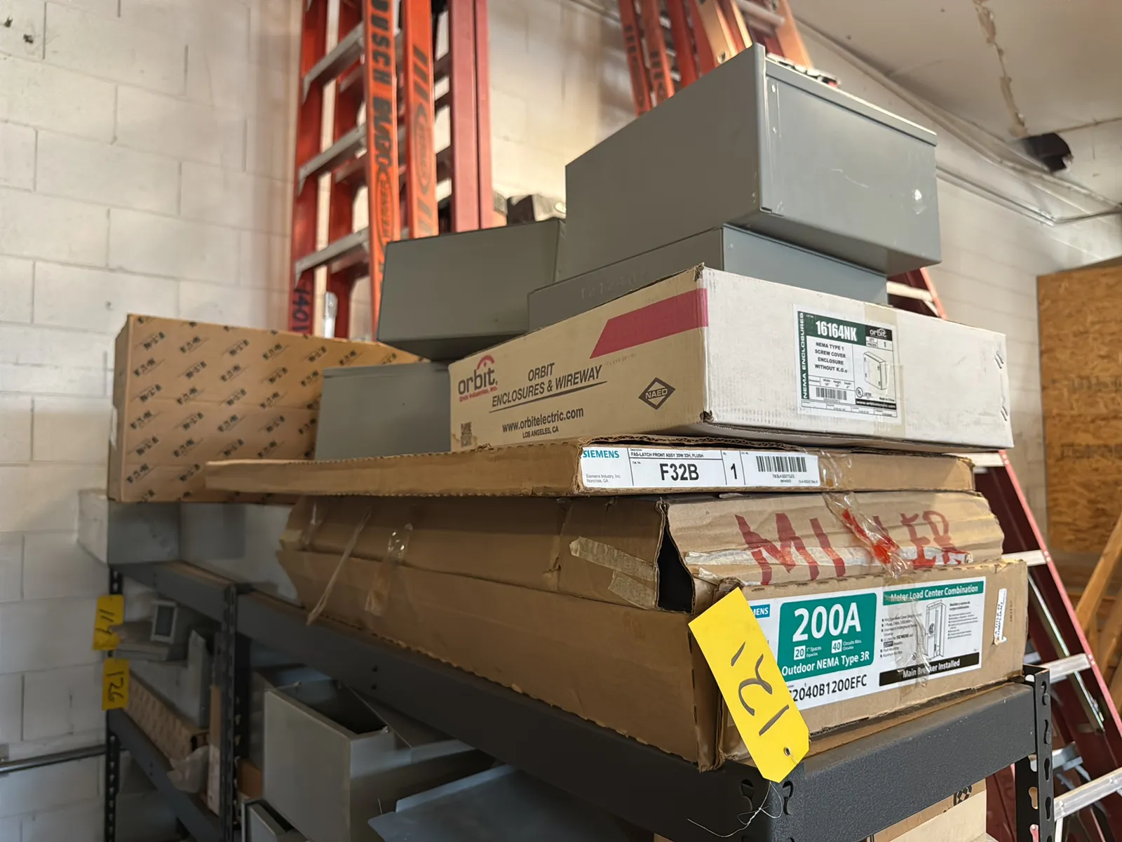 contents-of-top-2-shelves-siemens-electrical-boxes-mu2zerl2