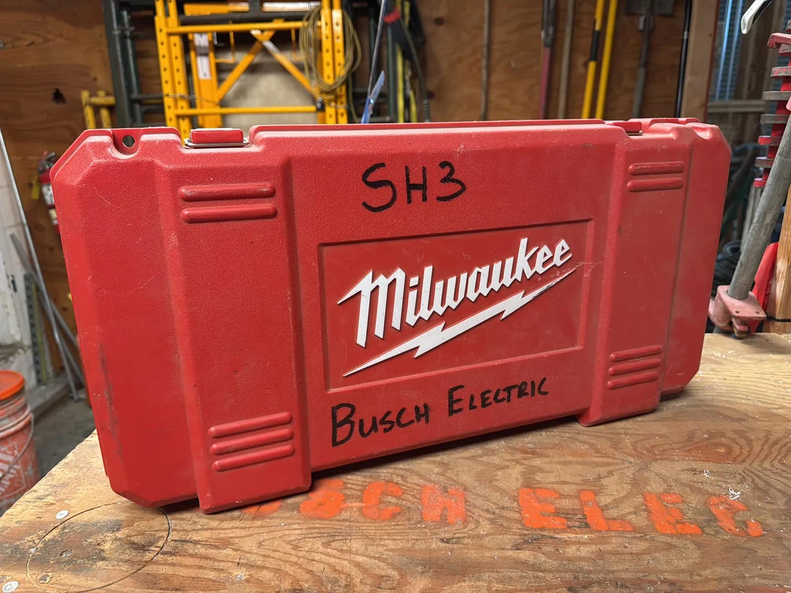 Milwaukee 1/2” Super Hawg Hammer Drill, photo 2 of 9