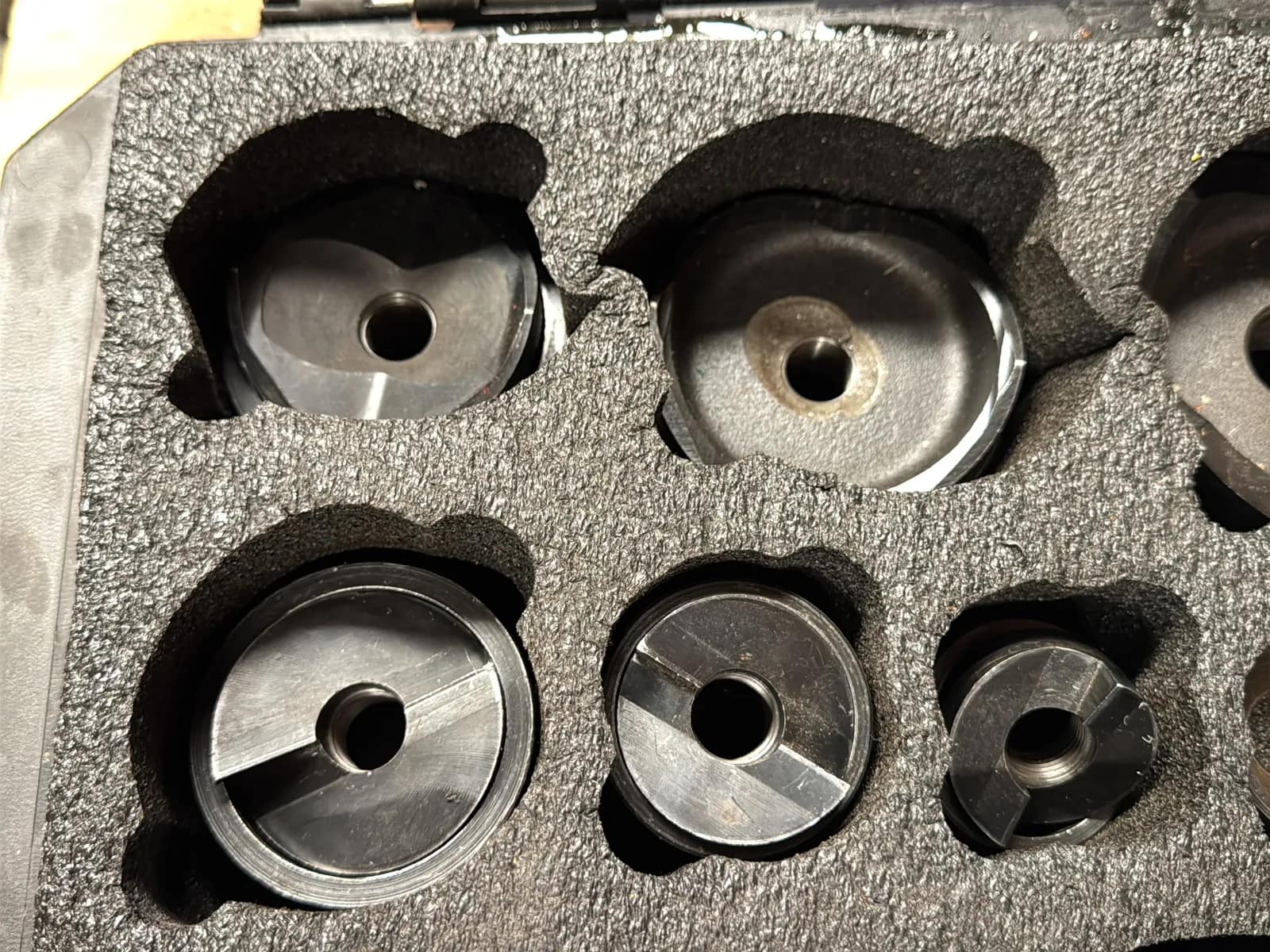 GreenLee Hydraulic Punch Driver Set, photo 4 of 9
