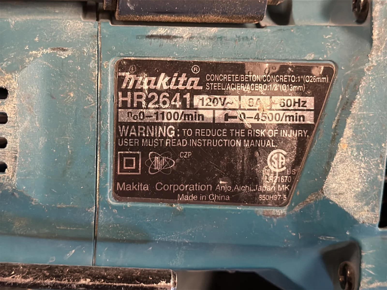 Makita 1” Rotary Hammer HR2641, photo 7 of 9