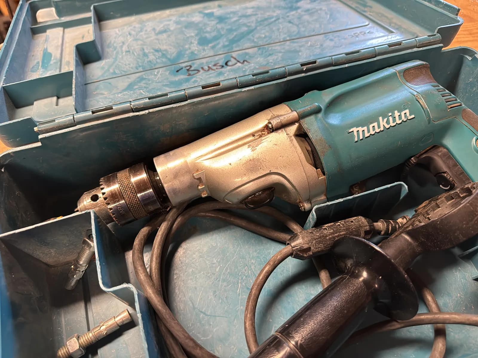 Makita 3/4” Hammer Drill HP2050, photo 3 of 9