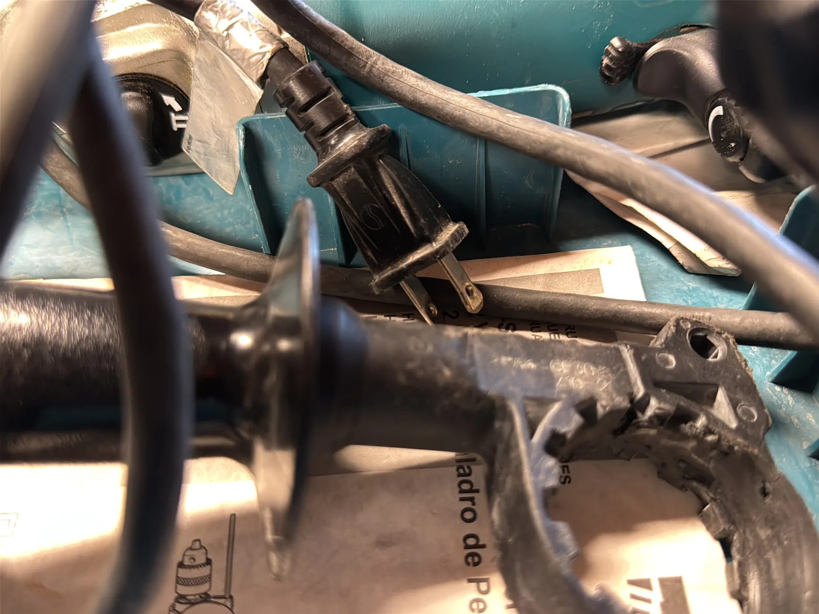 Makita 3/4” Hammer Drill, photo 4 of 8