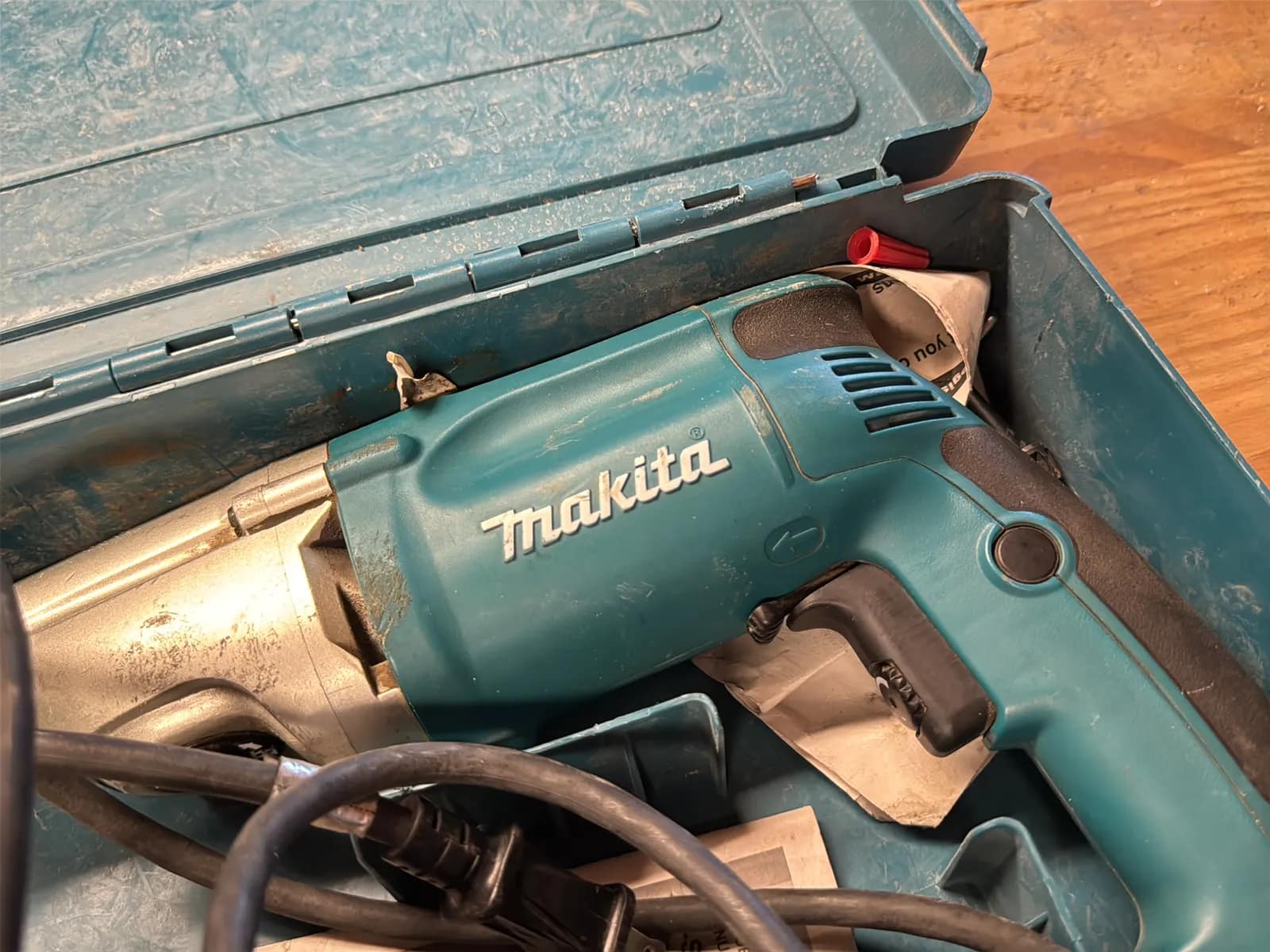Makita 3/4” Hammer Drill, photo 5 of 8