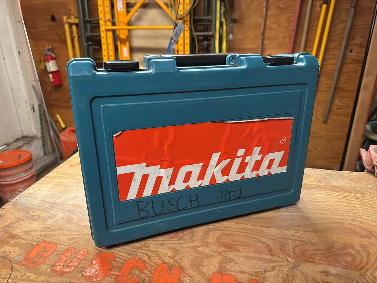 Makita 3/4” Hammer Drill, photo 2 of 8