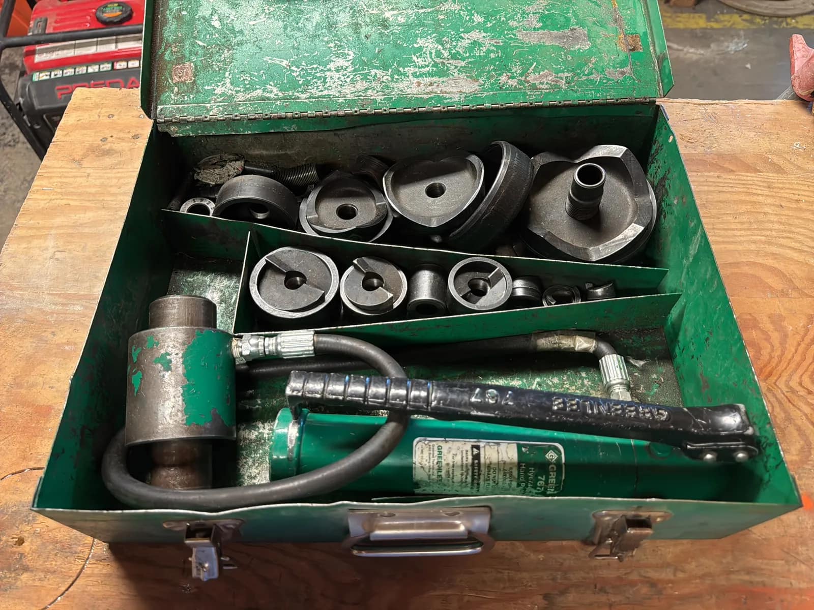 GreenLee 767 Hydraulic Punch Out Kit, photo 1 of 6