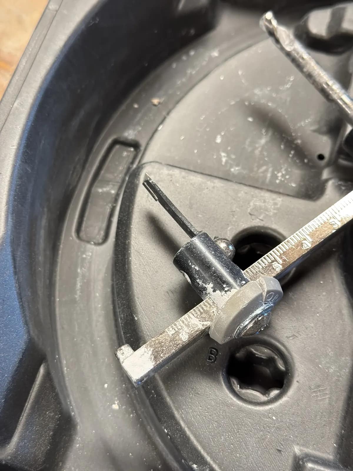 Twin-Blade X200TC Adjustable Round Hole Cutter, photo 6 of 6