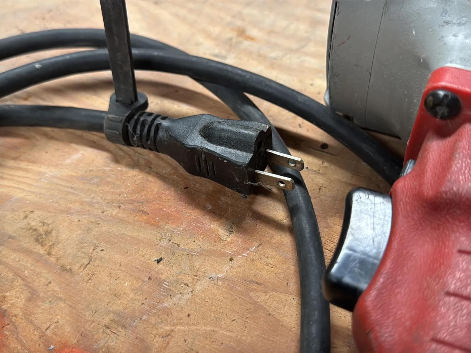 Milwaukee 1/2” Hole Hawg Drill, photo 2 of 9