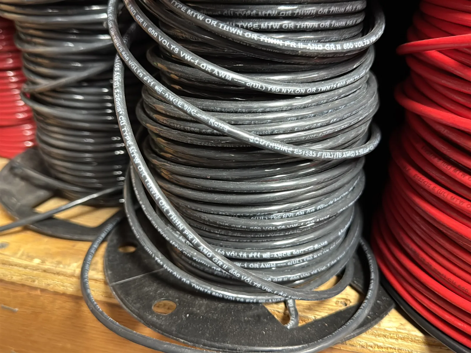 Contents Of (1) Shelf: Assorted Wire, photo 10 of 16