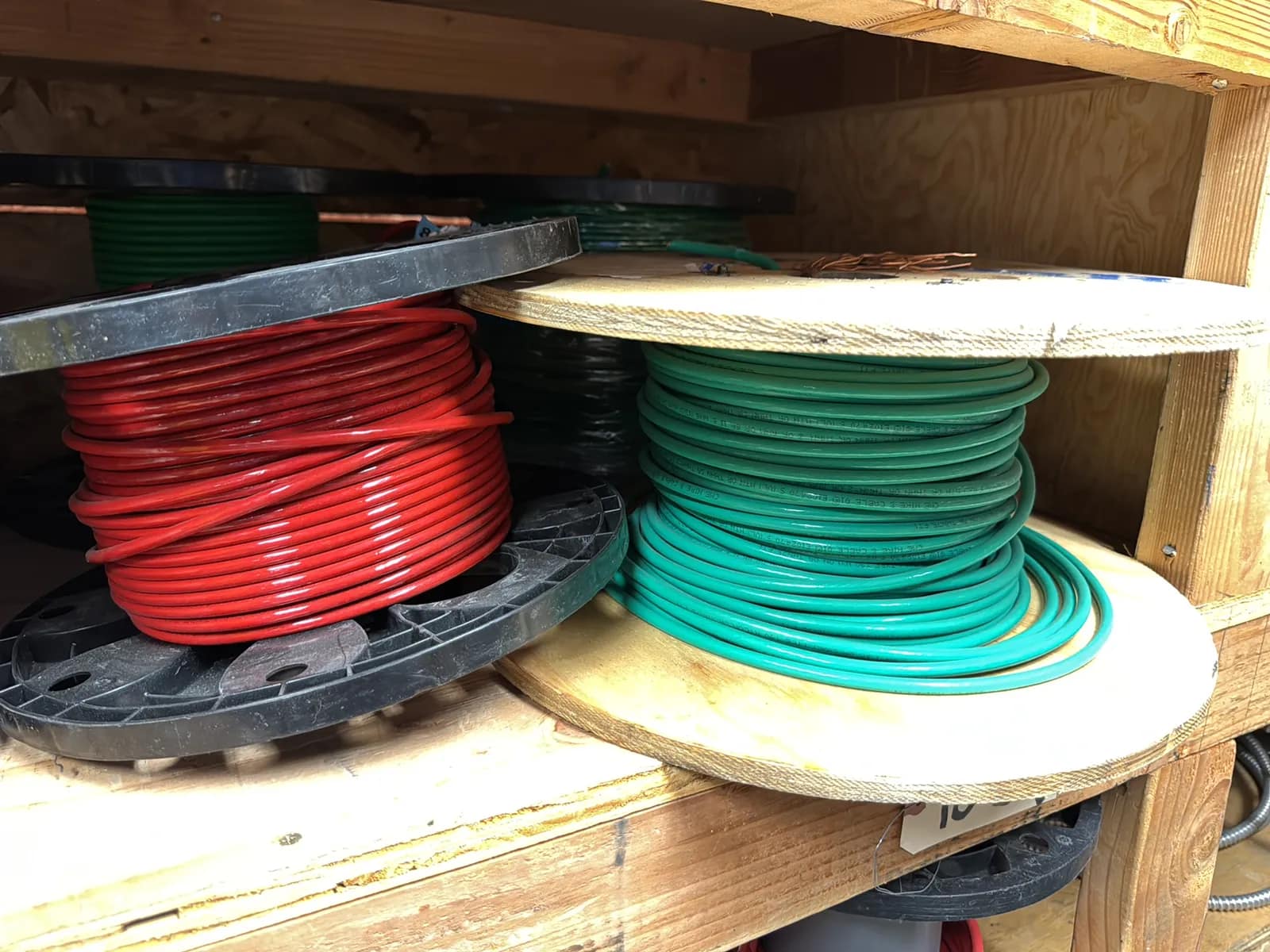 Contents Of (1) Shelf: Assorted Wire, photo 3 of 11