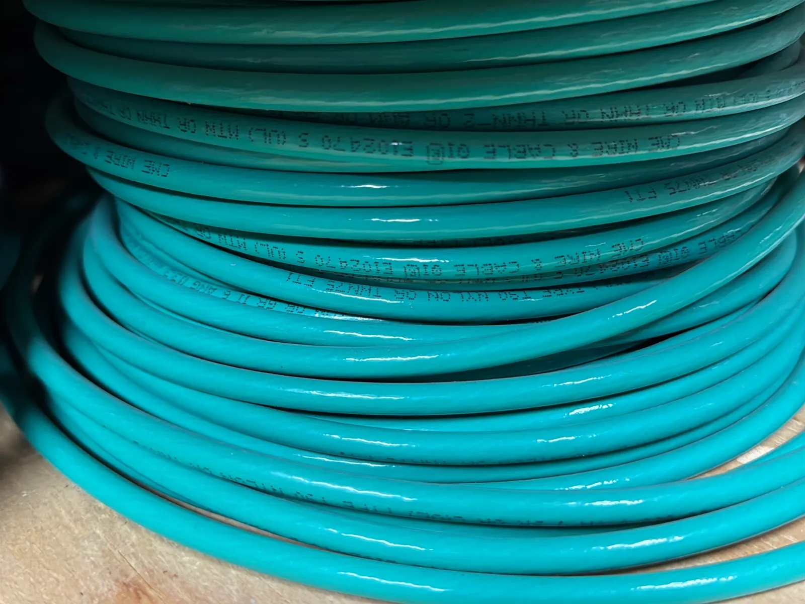 Contents Of (1) Shelf: Assorted Wire, photo 4 of 11
