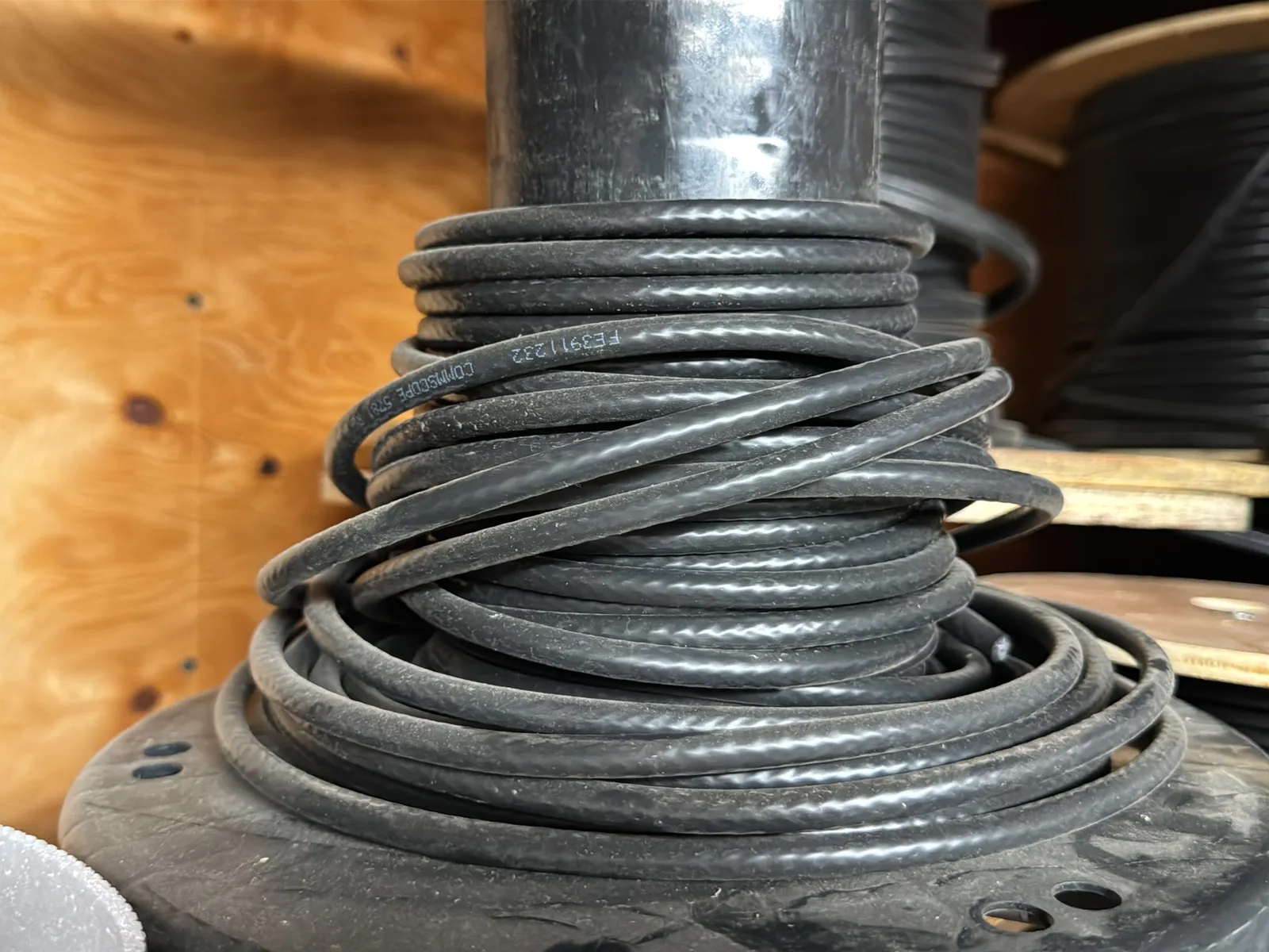 Contents Of (1) Shelf: Assorted Wire, photo 8 of 9