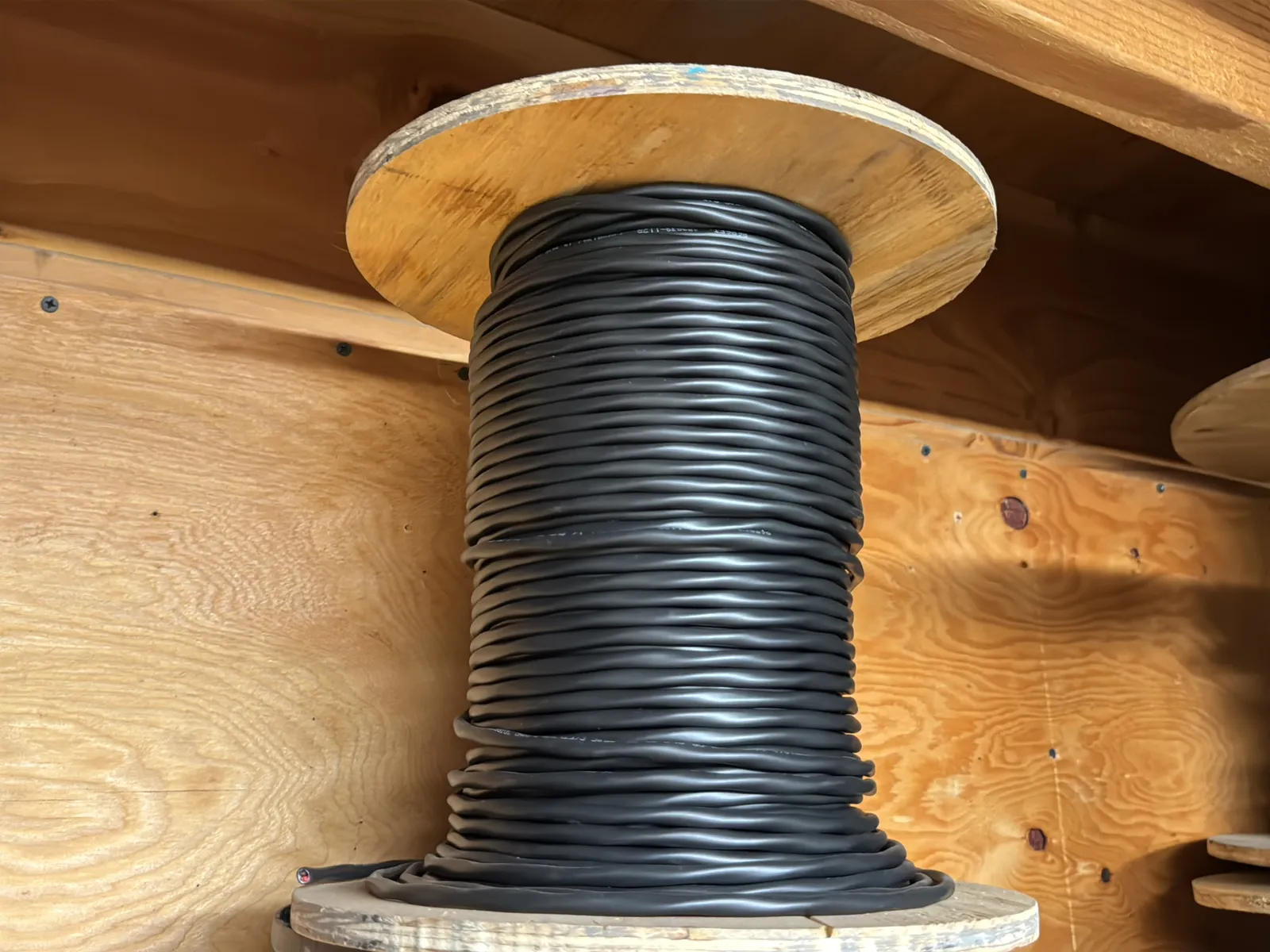 Contents Of (1) Shelf: Assorted Wire, photo 7 of 9