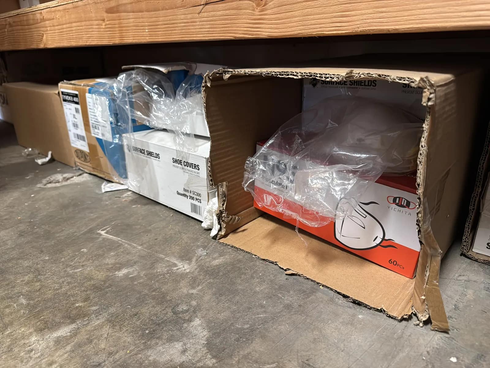 Contents Of (1) Shelf: PPE, Lutron Vive Powpak, And More, photo 2 of 8