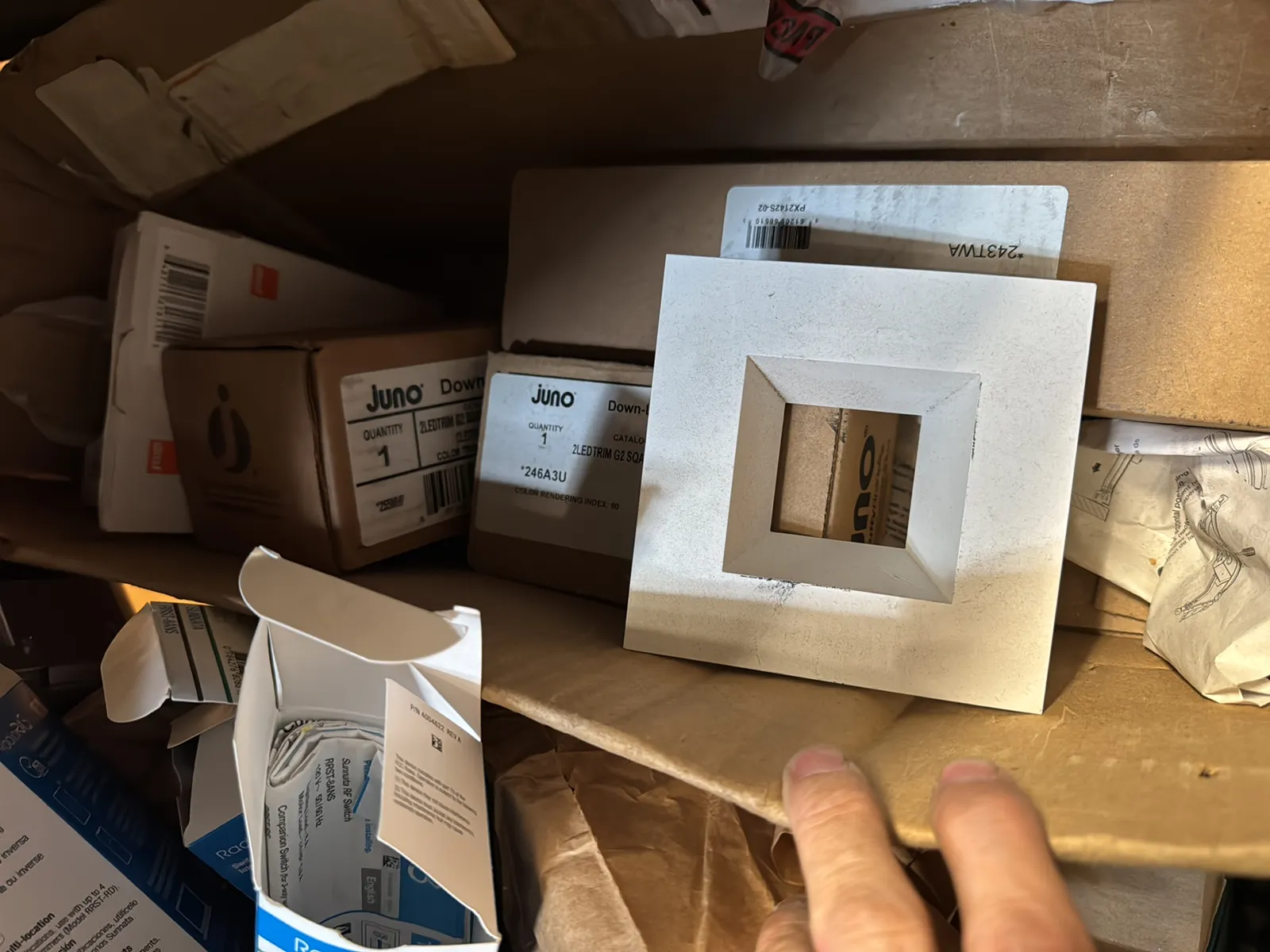 Contents Of (1) Shelf: Recessed Lighting, Assorted Switches And More, photo 7 of 15