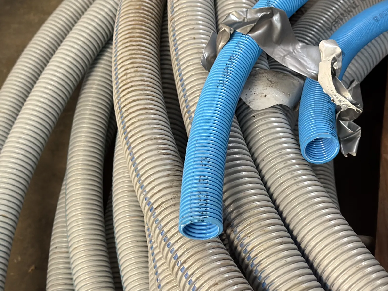 Contents Of Pallet: Plastic Conduit, photo 7 of 7