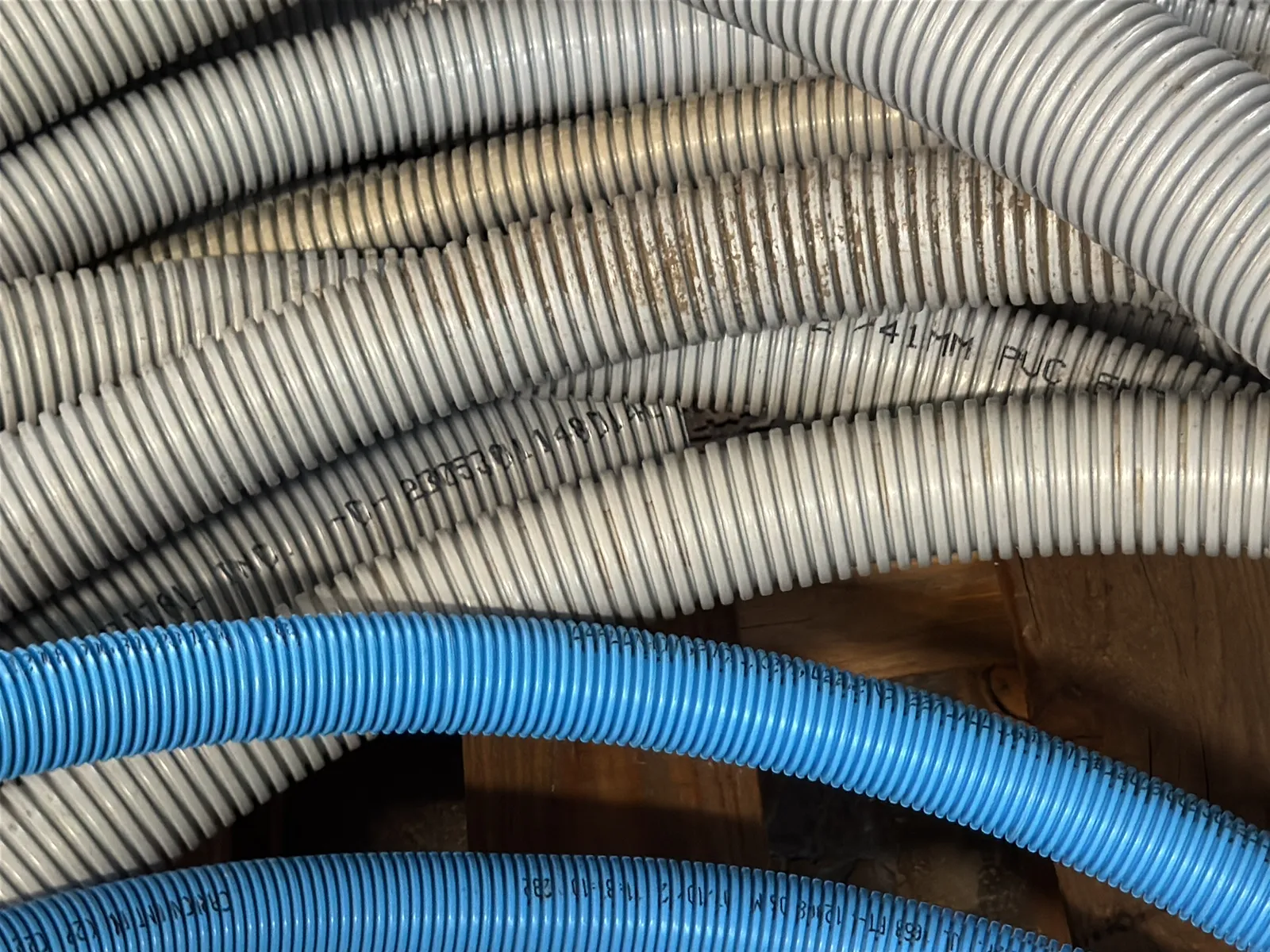 Contents Of Pallet: Plastic Conduit, photo 6 of 7