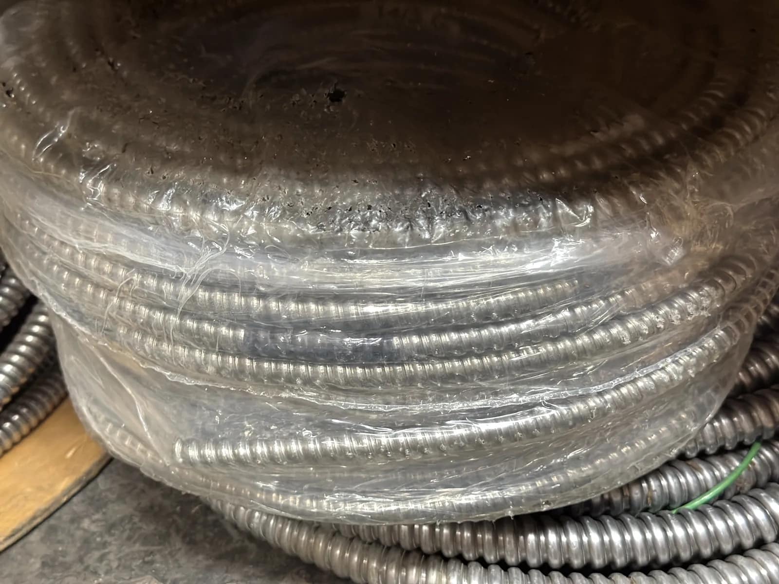 Contents Of (1) Shelf: Assorted Conduit, photo 5 of 10