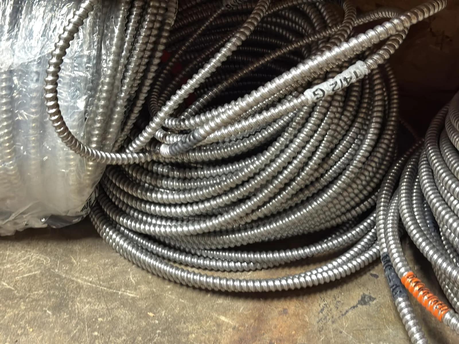 Contents Of (1) Shelf: Assorted Conduit, photo 9 of 10