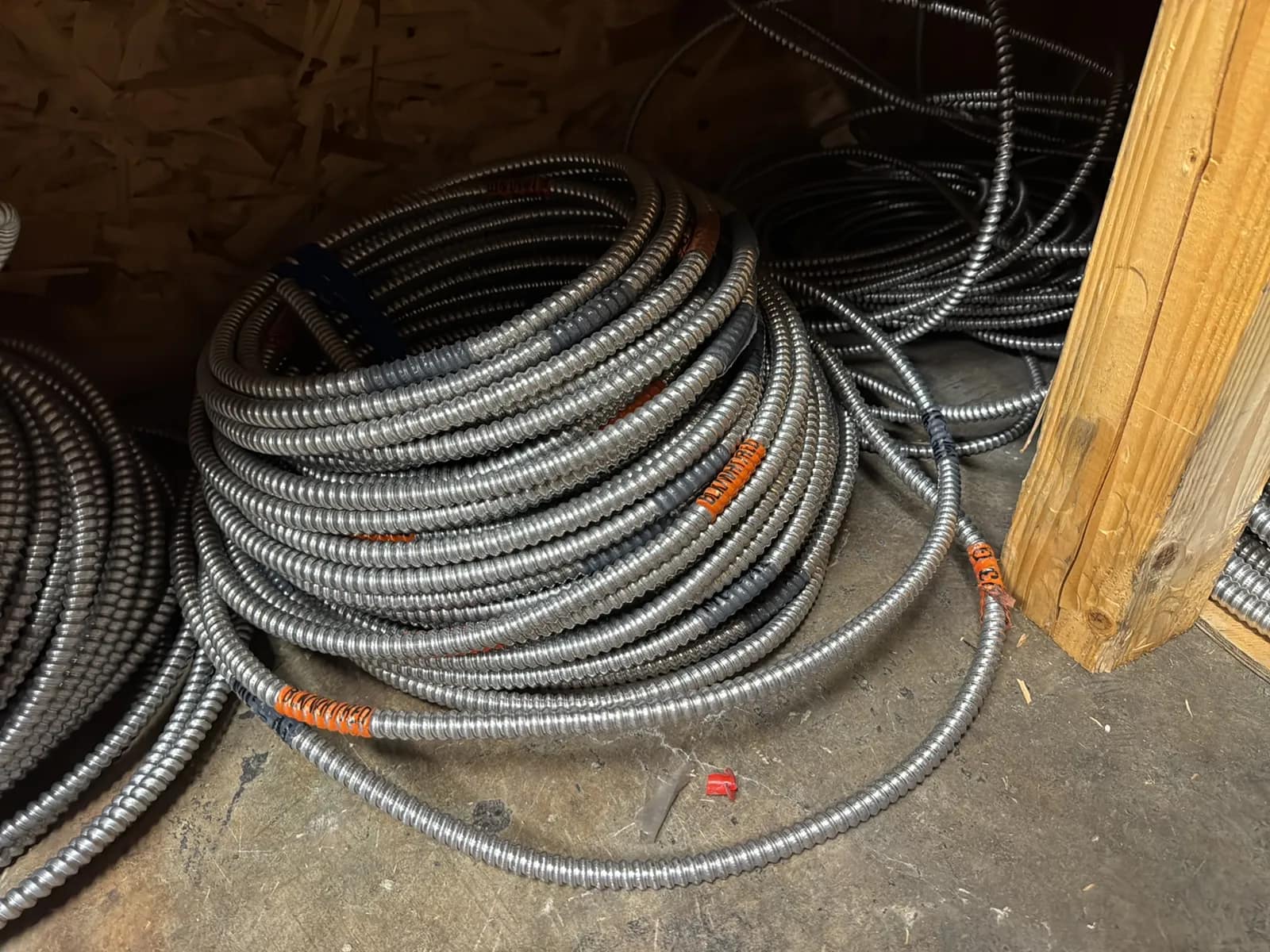 Contents Of (1) Shelf: Assorted Conduit, photo 7 of 10