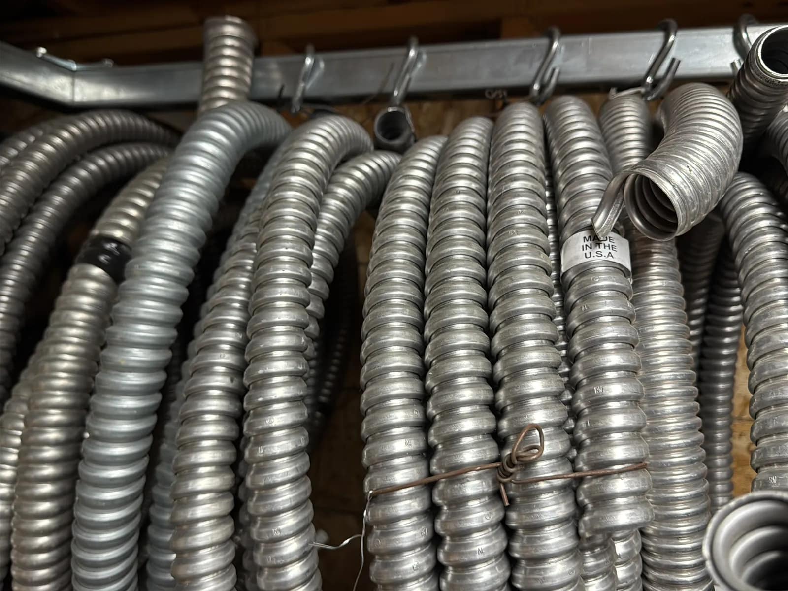 Contents Of (1) Shelf: Assorted Conduit, photo 4 of 9