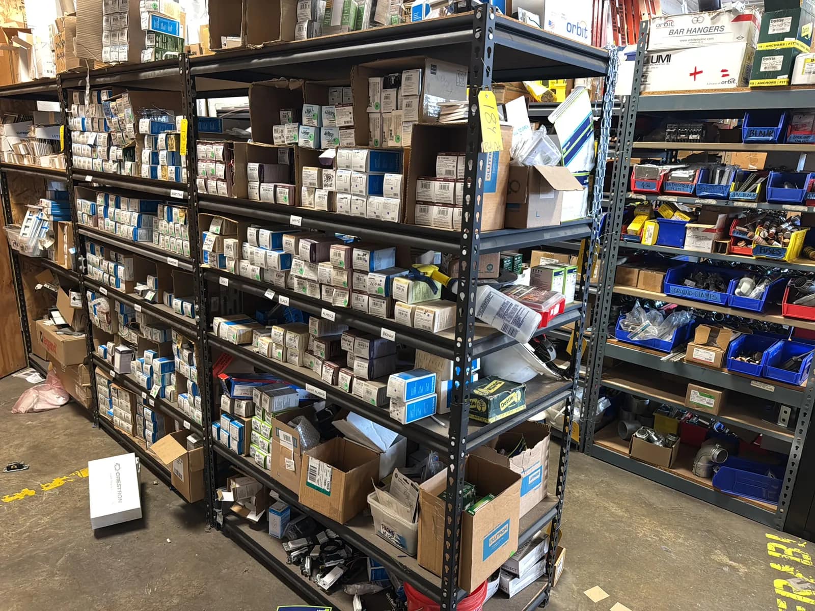 metal-adjustable-shelving-unit-contents-not-included-mu94ul78